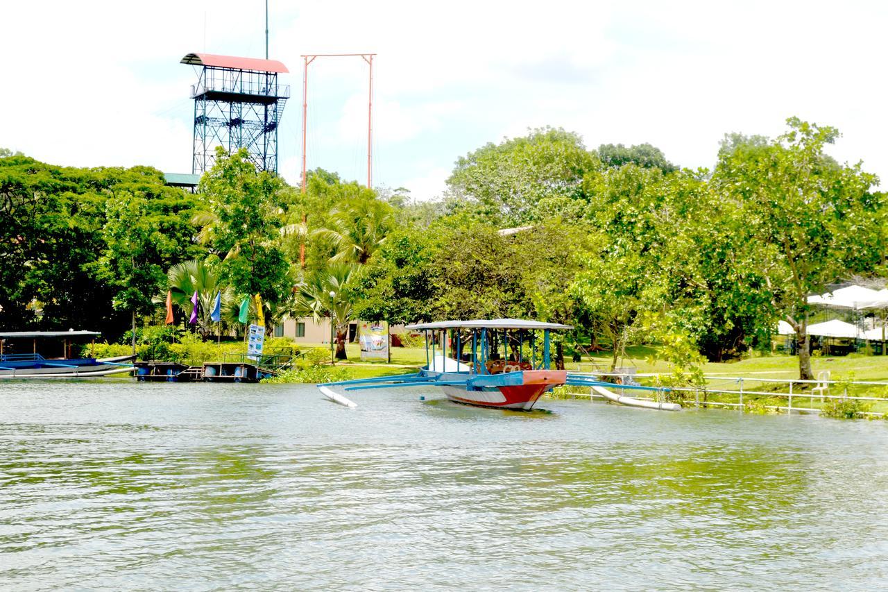 Caliraya Resort Club Lumban Exteriér fotografie
